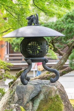 Amazon.co.jp: QIUEER 春日灯篭（かすがとうろう）岡崎型雪見