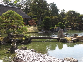 離宮の庭 城南宮神苑“楽水苑” ― 中根金作作庭…京都市伏見区の庭園