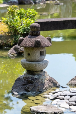 岬灯籠 - 桂離宮